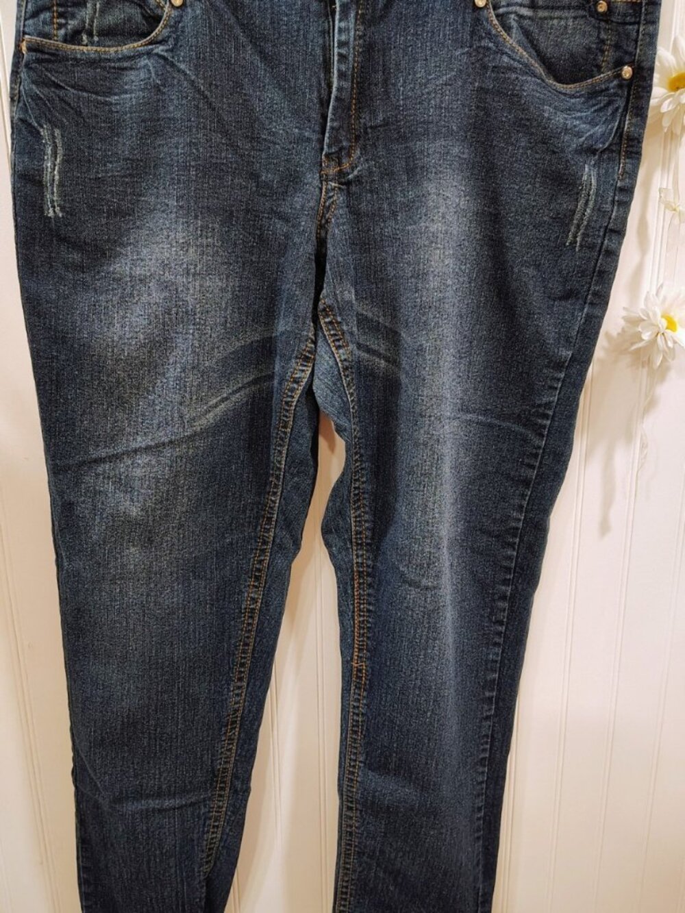 Out Jeans Womens Size 18 Blue Denim Dark Wash Stretch Embroidered Skinny